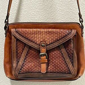 PATRICIA NASH "Avellino" Basket Weave Leather Crossbody Handbag - Honey Brown